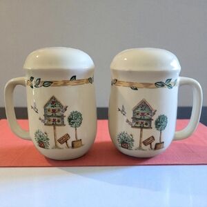 Thomson Pottery BIRDHOUSE Heart Vine Handle Range Stovetop Salt Pepper Shakers